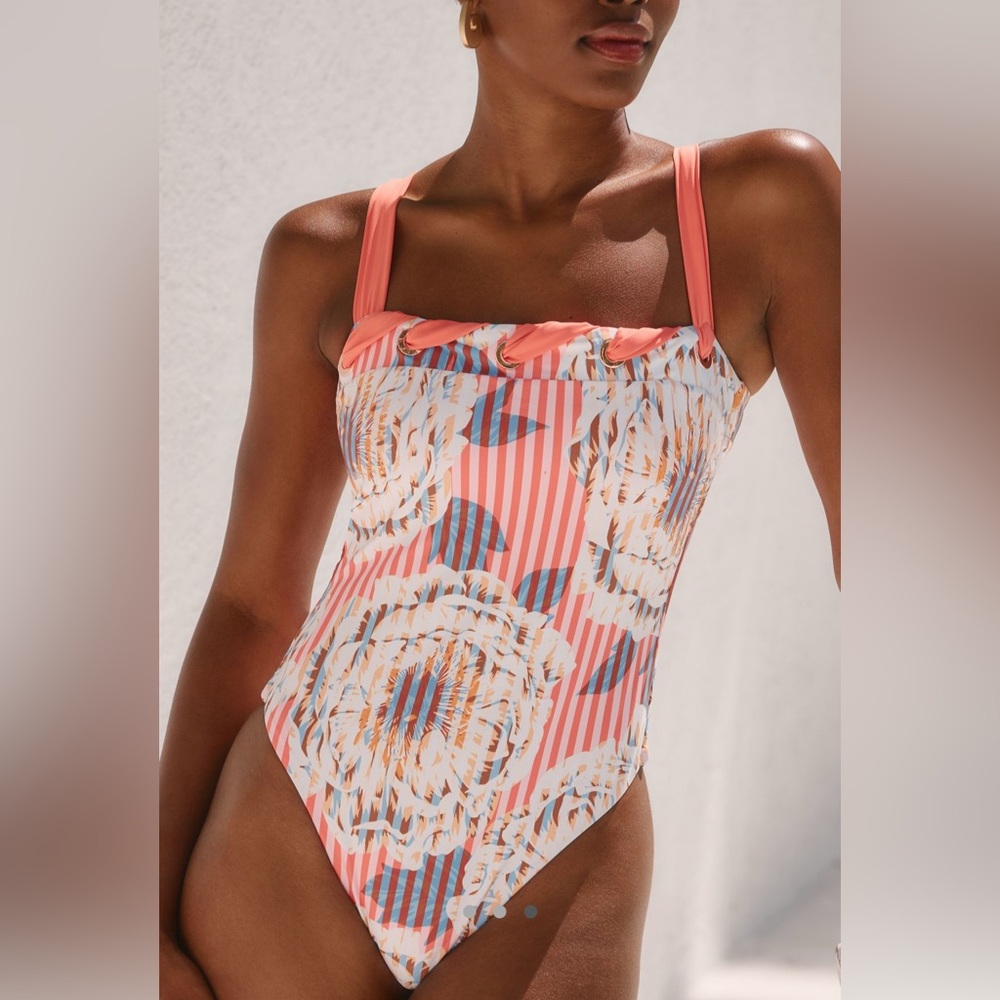 NWT By Anthropologie Joni Grommet Floral Coral Stripe One-Piece Swimsuit Size M